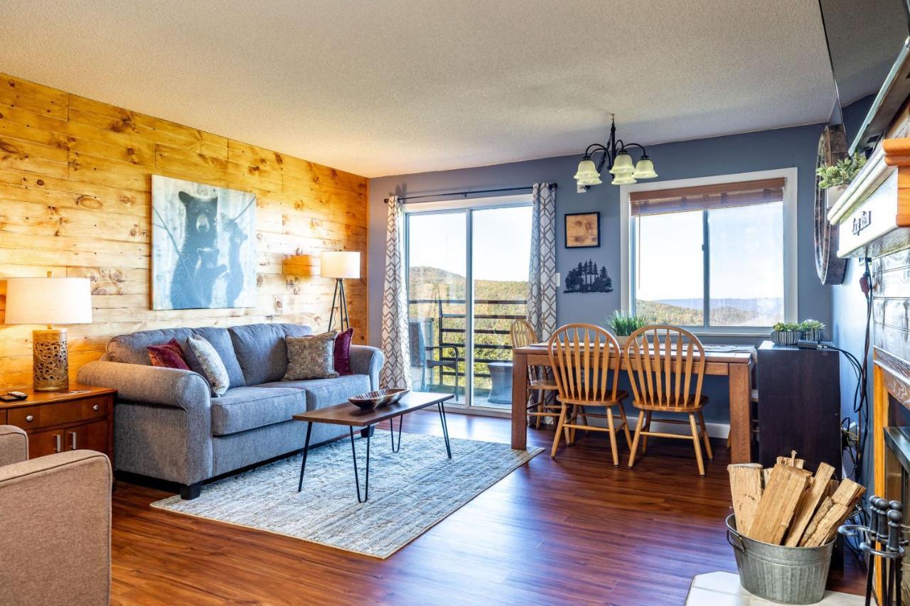 Wow Views!!-Mountain Escape-Outdoor Pool-Close To Downtown-Wifi-Cable-Private Balcony Gatlinburg Bagian luar foto